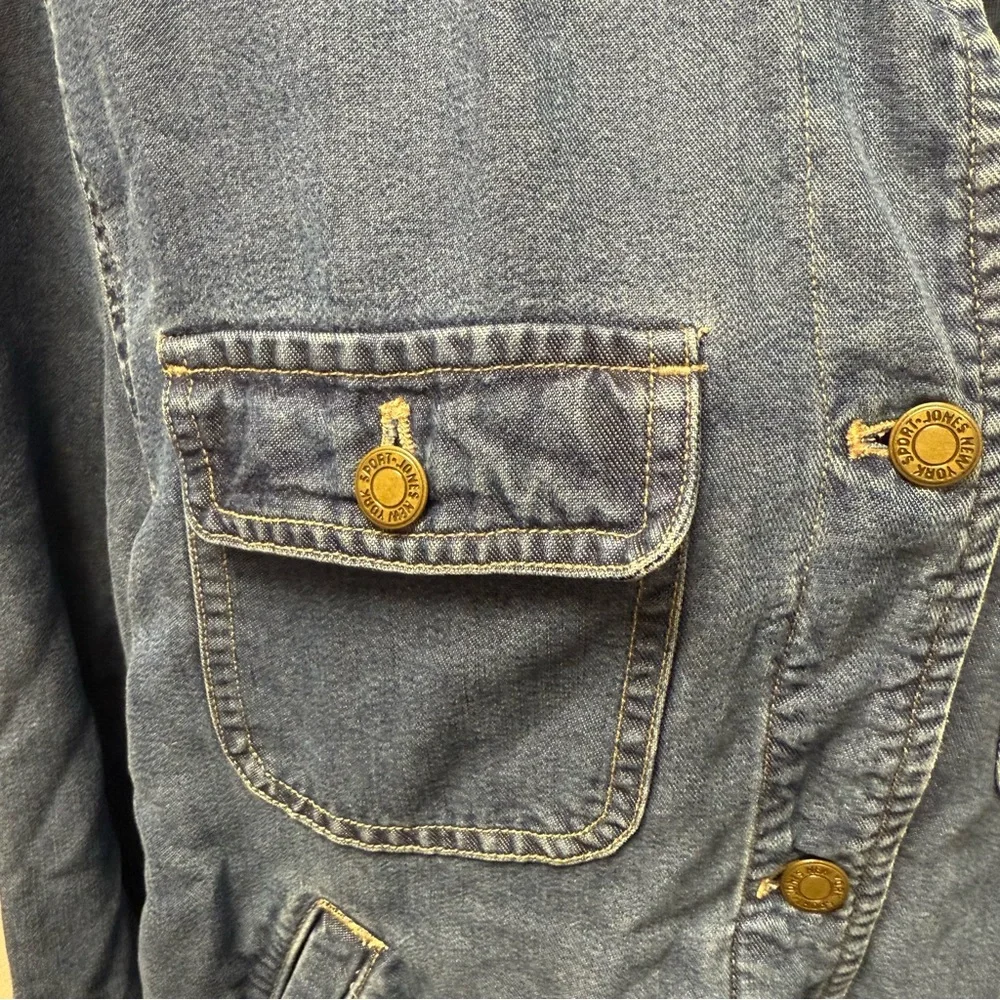 Jones New York Sport Denim Utility Jacket Large Blue Button Front Vintage 90s - Picture 3 of 12
